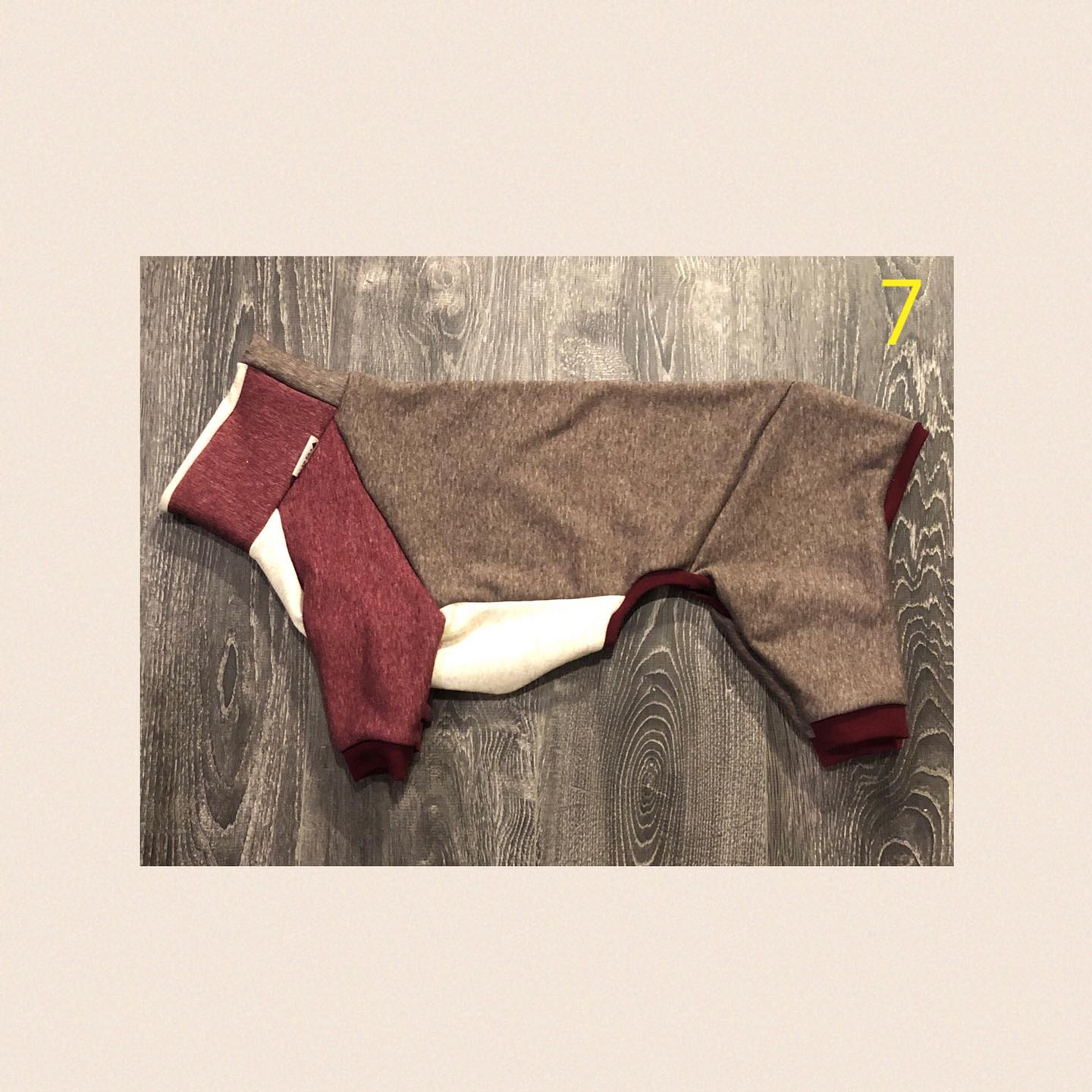 Bordeaux & Taupe