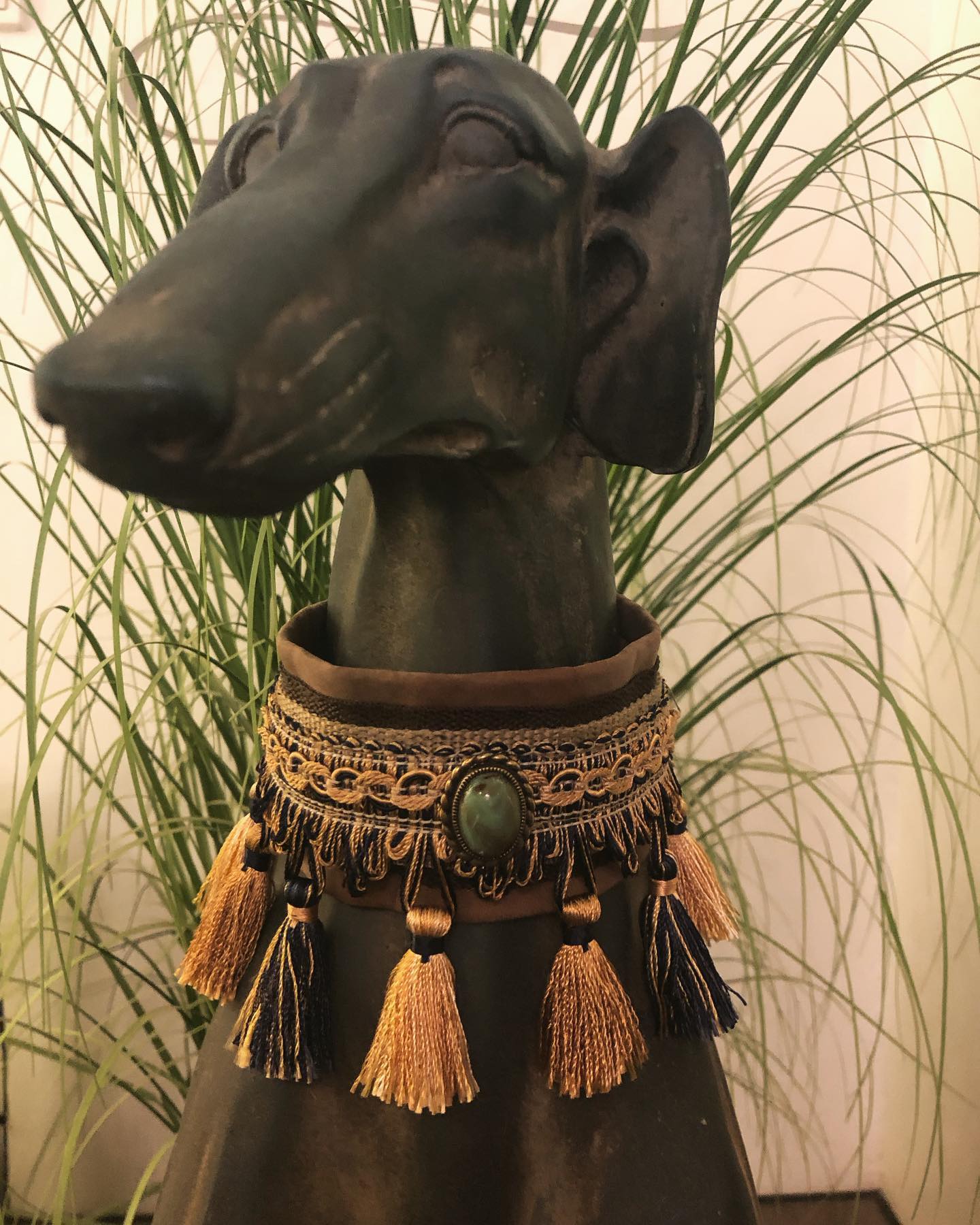 Bronze & Cabochon